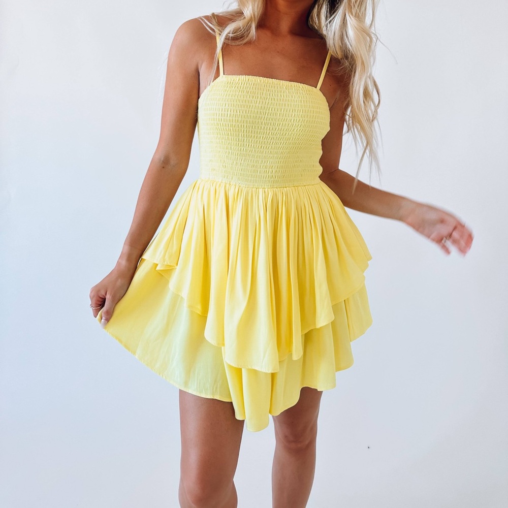 NWT Idem Ditto Delilah Ruffle Flowy Mini Dress | S